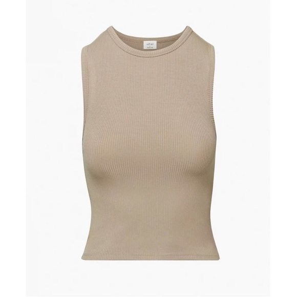 Wilfred Adventure Tank - Picture 2 of 3